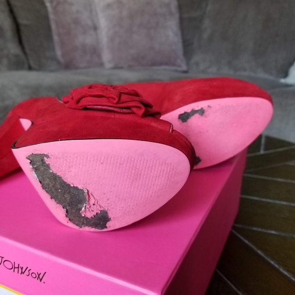 Betsey Johnson Suede Kalen Peep Toe Pumps - Picture 10 of 10